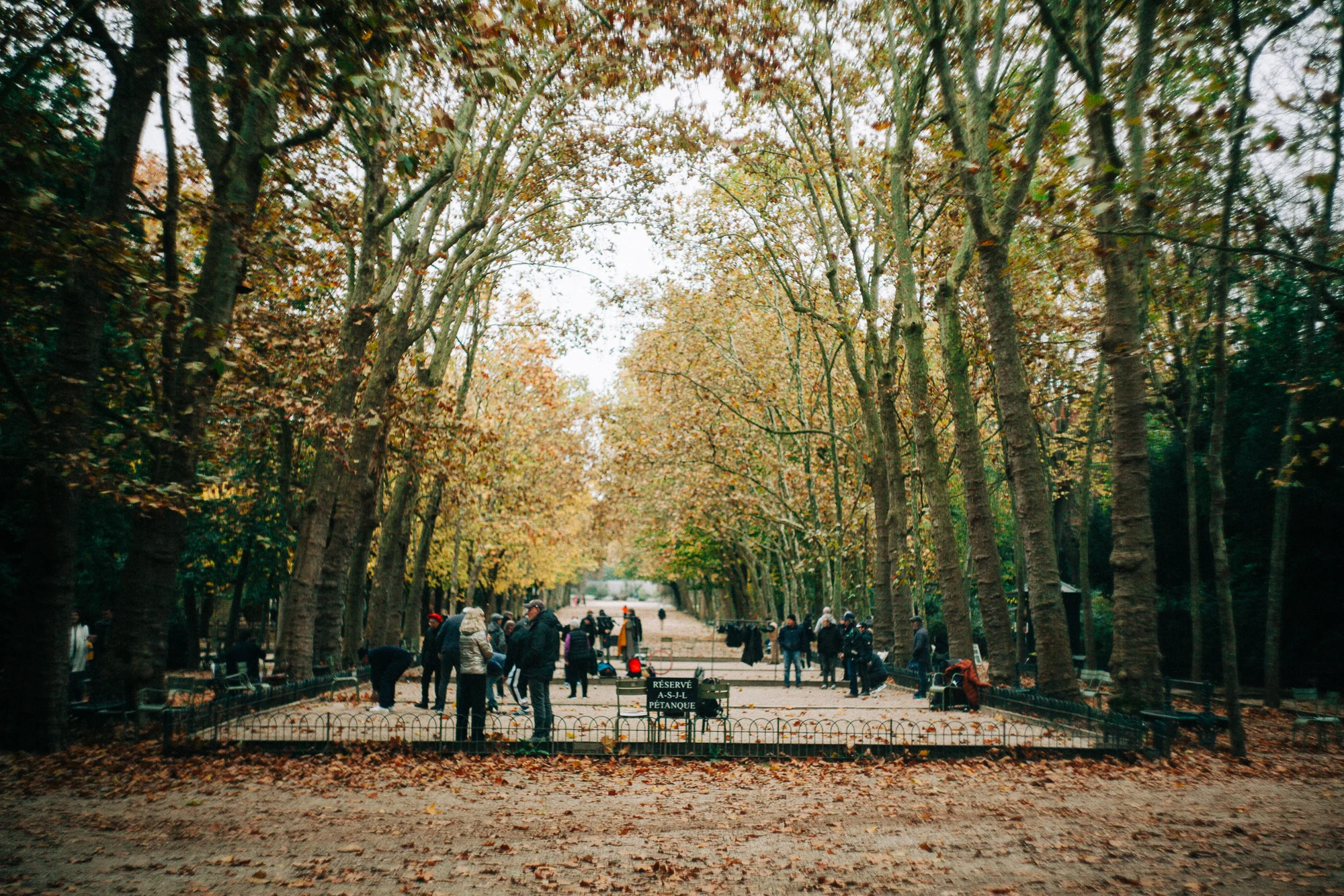 petanque courts in paris