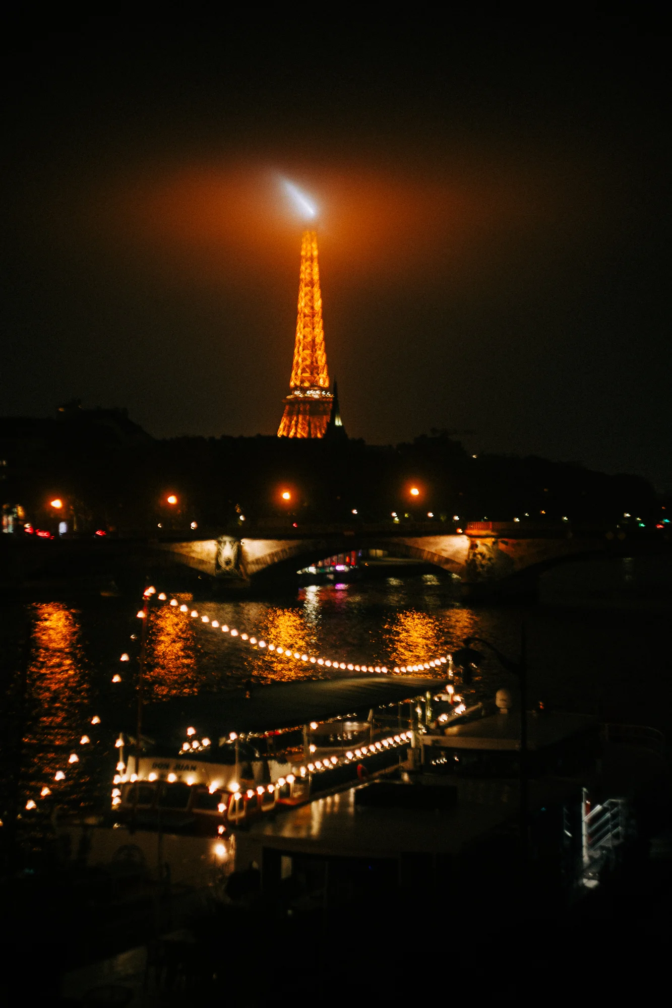 the eiffel tower at night